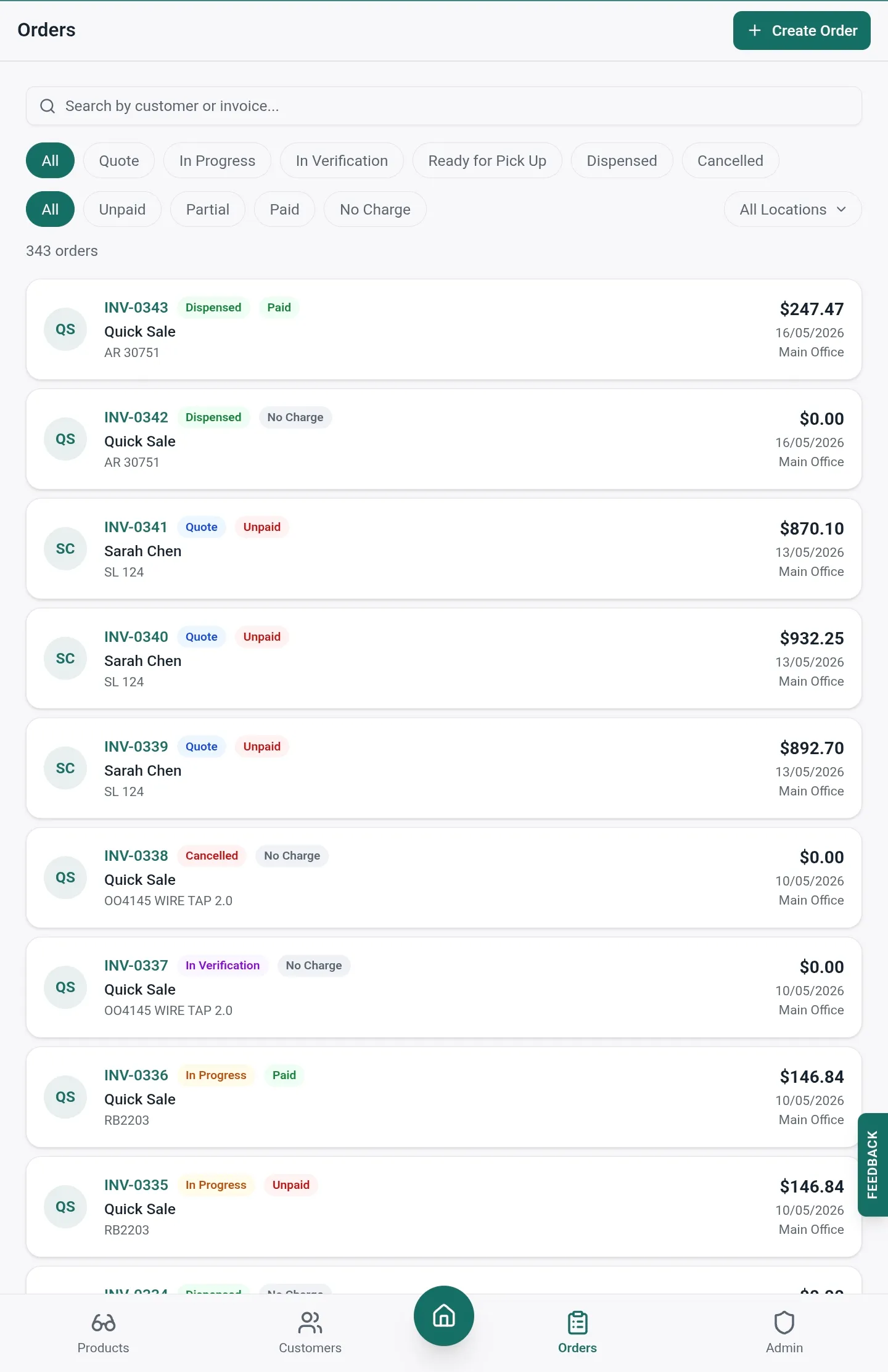 Lume orders dashboard with status filters and a live list of customer invoices
